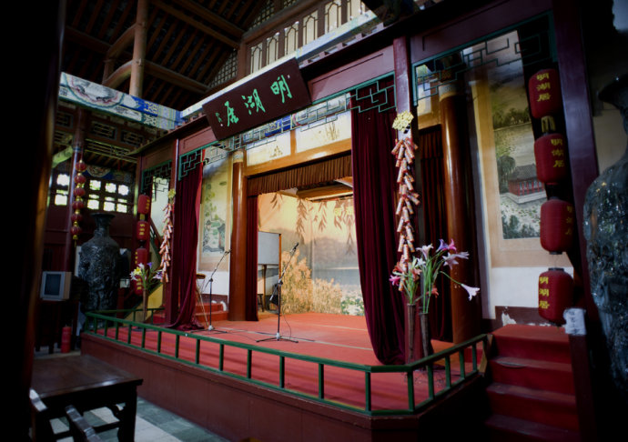 大明湖南丰祠,大明湖南丰祠有什么