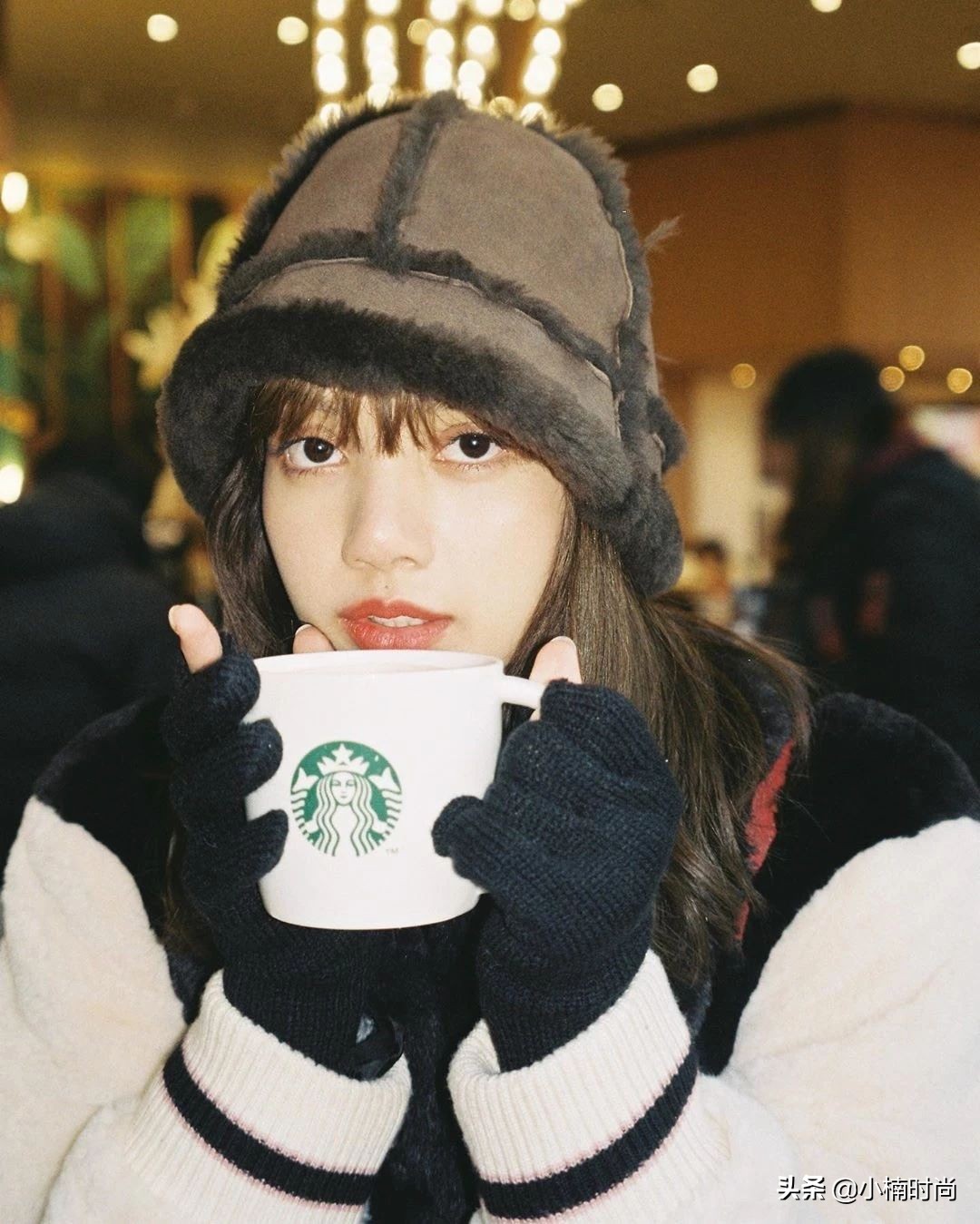 泫雅iu同款,韩星戴的帽子