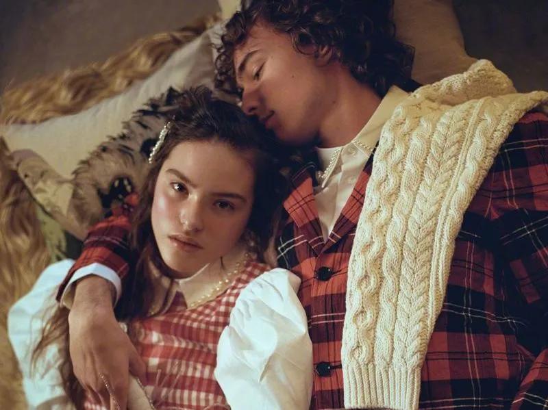 除了优雅贵气,珍珠还能休闲、叛逆、又嘻哈?