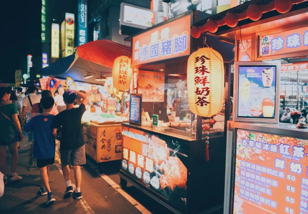 中国一年四季最火爆的夜市,这些最好逛的地摊夜市你去过几个