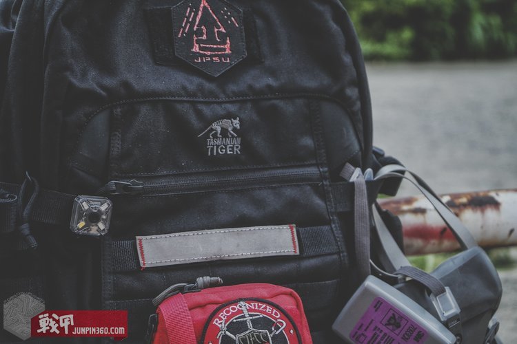 开始行动－塔虎37L任务背包使用简评