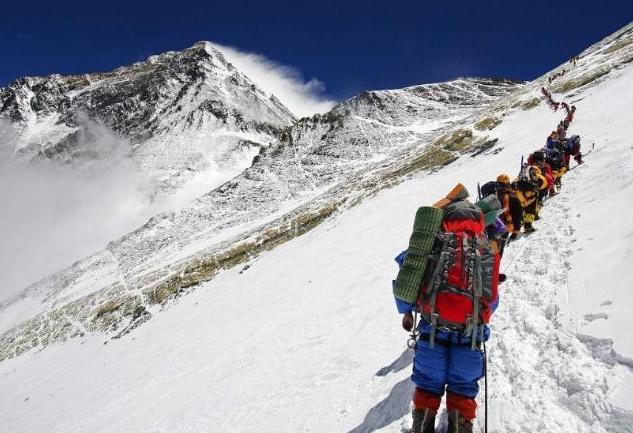 珠峰的高度是8848.13还是8844.44,珠峰高度为什么从8844变成了8848