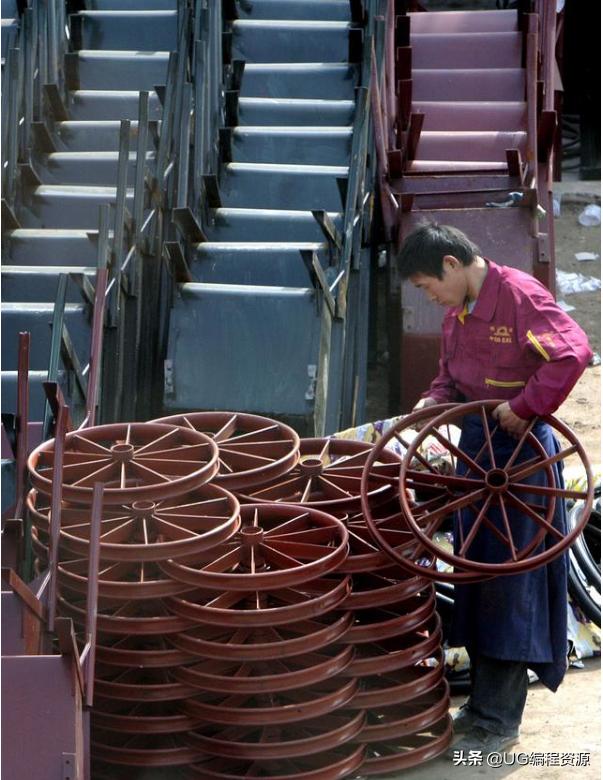 把孩子送到技校,工厂数控学徒能学到吗