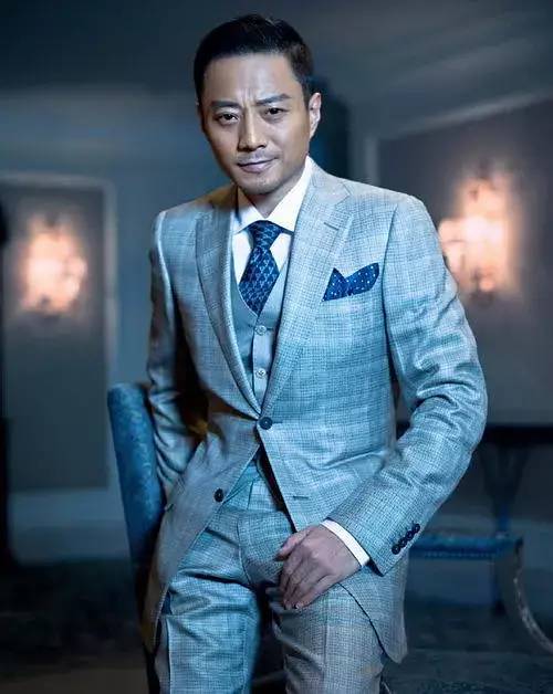 葛优和徐峥哪个厉害些,葛优张艺谋刘德华谁地位高