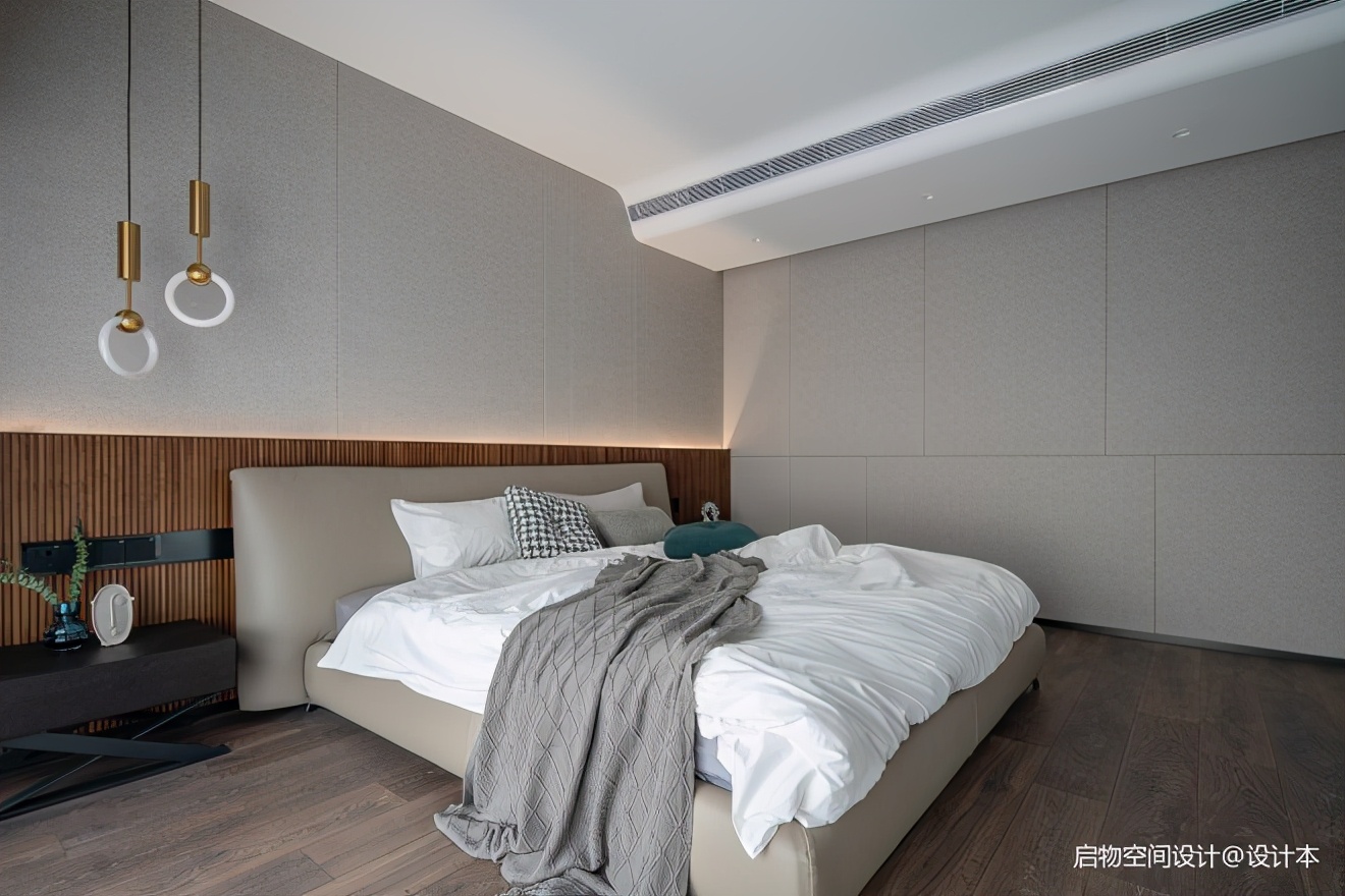 摩卡的微奢美学，女企业家的轻暖宅漫生活