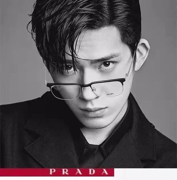 世界十大奢侈品眼镜框,奢侈品眼镜品牌排行价格