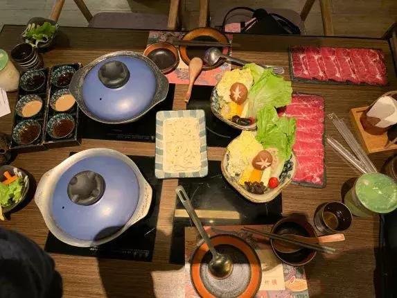 3号线有啥好吃的,1号线和3号线有什么好玩的地方