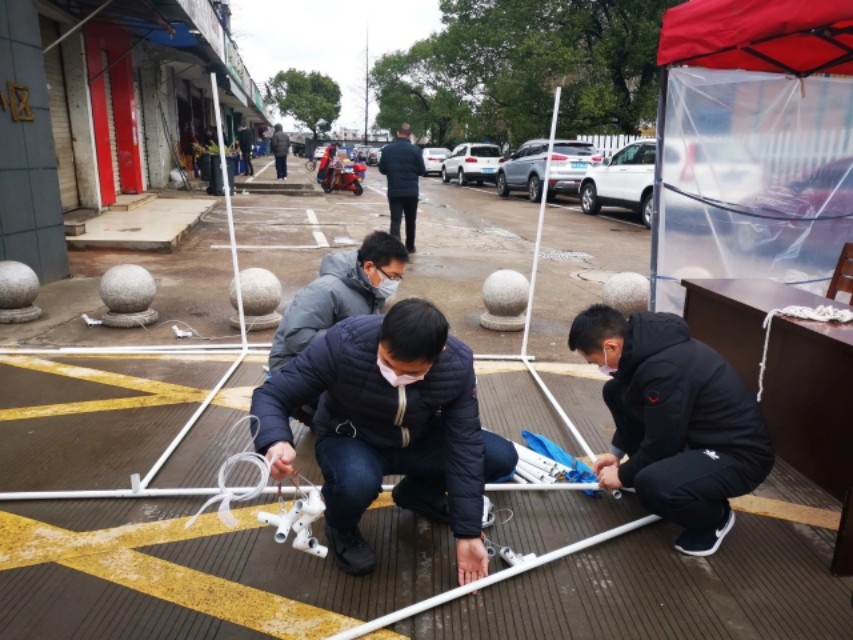 衢州市公积金中心“包区清楼”转行动为互动管控在关爱中前行