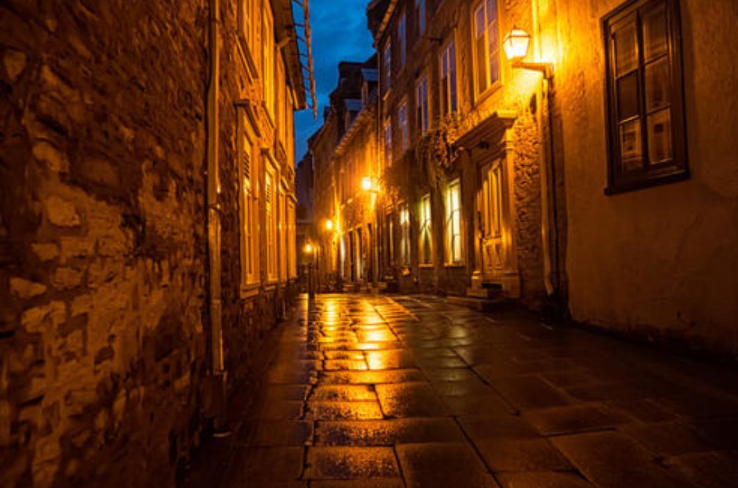 孤城夜语～～独处的孤单和自由