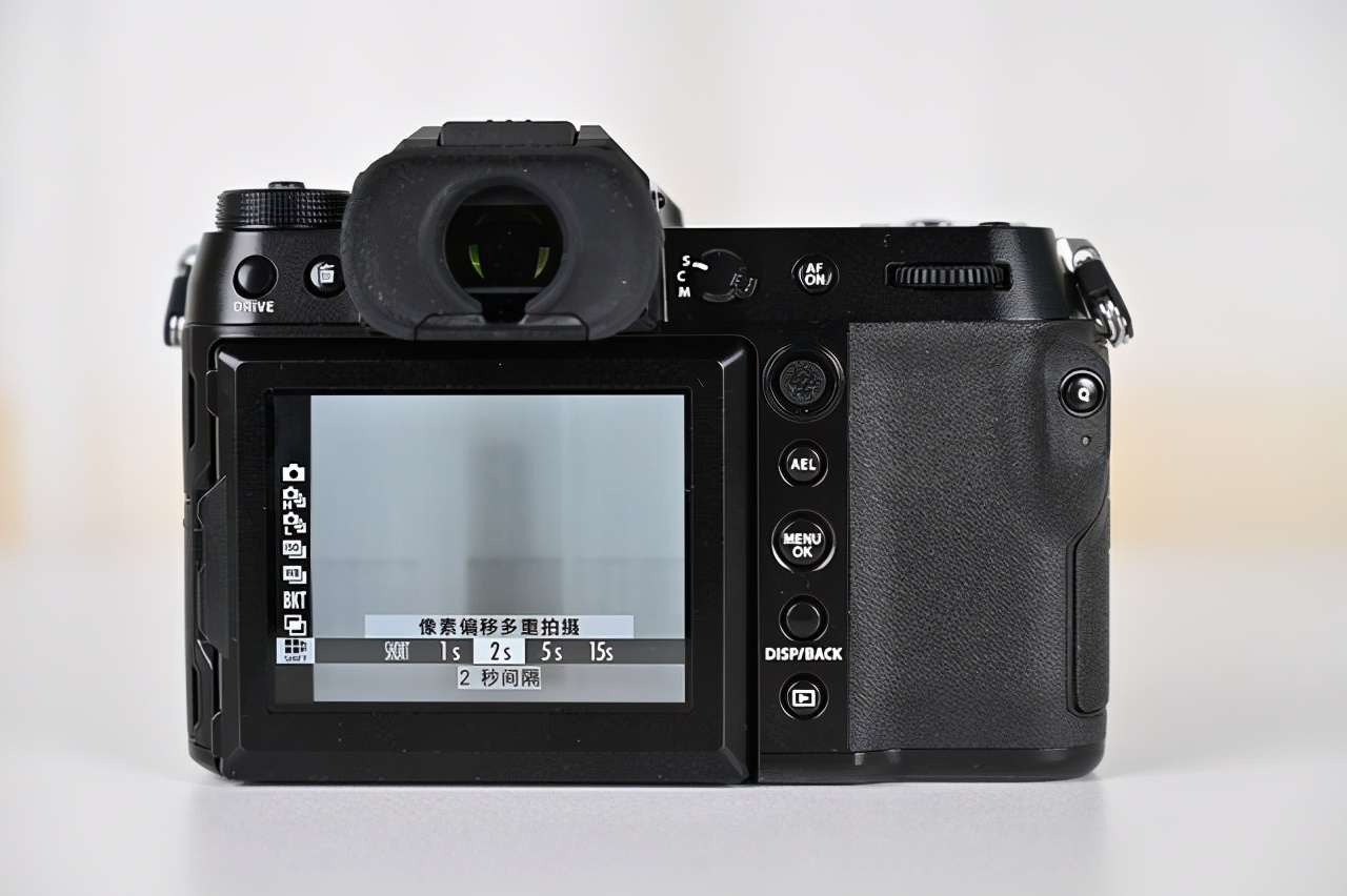 富士gfx50sii视频测试,一亿像素富士gfx100s高感