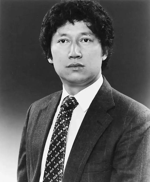 “第一善人”李春平：得富婆亿万遗产却成负累，晚景凄凉