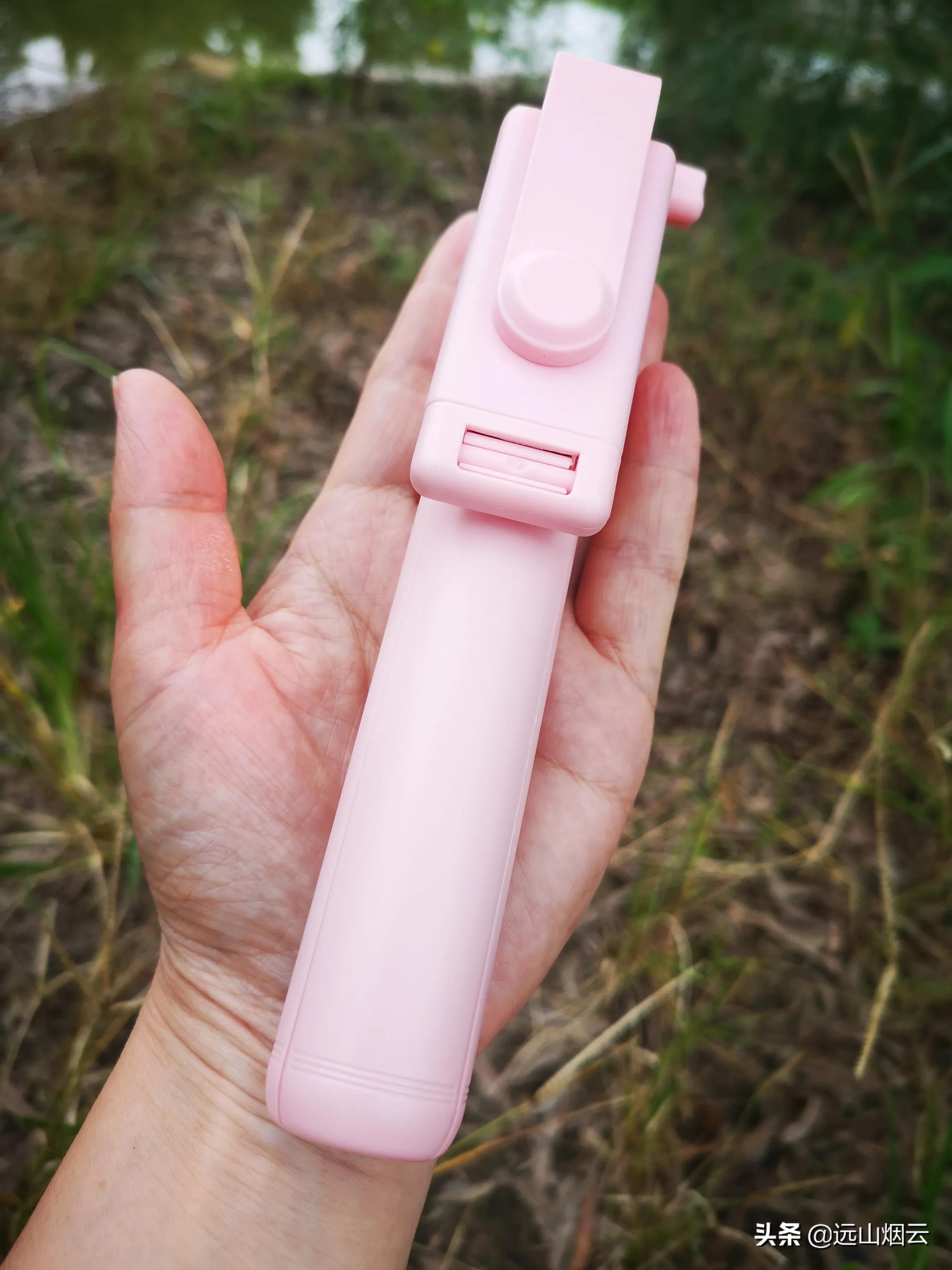 电动自拍杆怎么使用的,手机自拍杆怎样使用