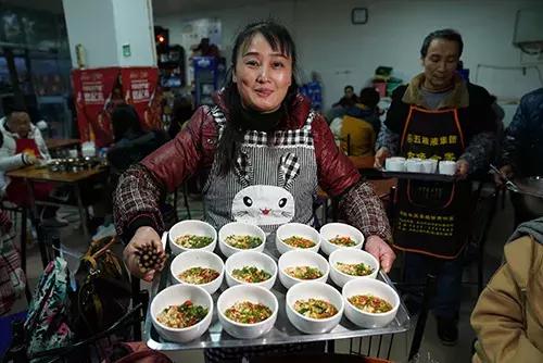 一座让人迷恋的城市,旅游人眼中的乐山