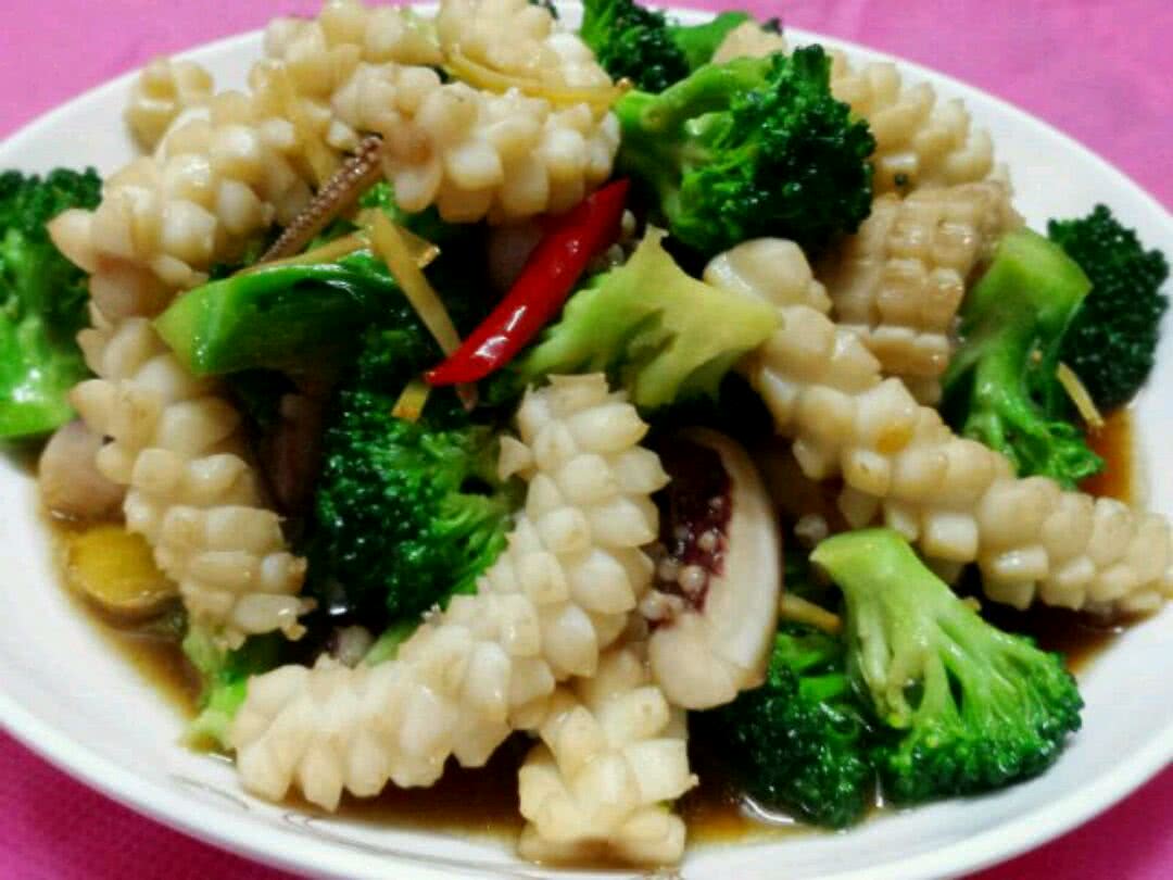 凉拌干麻辣鱿鱼的最佳做法,凉拌菜复合酱油熬制方法鱿鱼