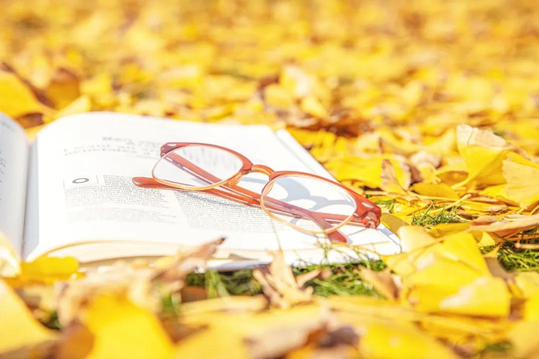 瑜伽每天必练8个动作气色改善,勤练瑜伽的正确方法