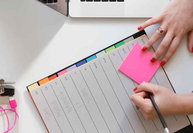 年薪低于50万怎么办,年薪70万该怎么办