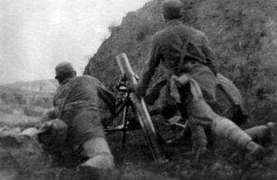 抗日剧中的抗日神器,抗日剧的道具