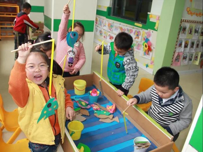 开展品格教育,品格教育特色幼儿园