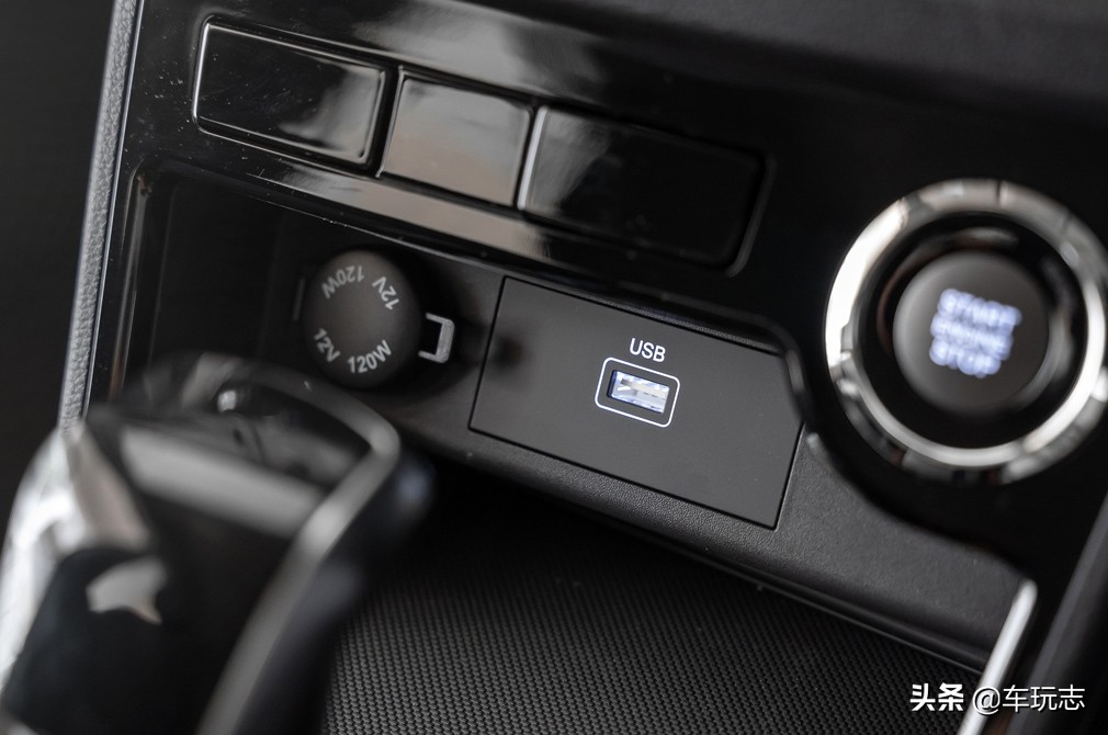 2011款双龙柯兰多操作指南 (双龙柯兰多家用车)