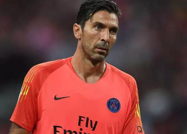 小将布冯经典,小将布冯连过9人