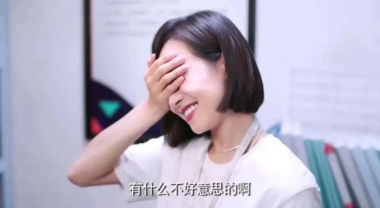 宋茜牙齿是烤瓷牙吗,宋茜做过烤瓷牙吗