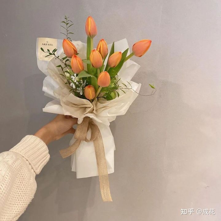 卖花包装纸选什么颜色,新手开花店怎么选择包装纸