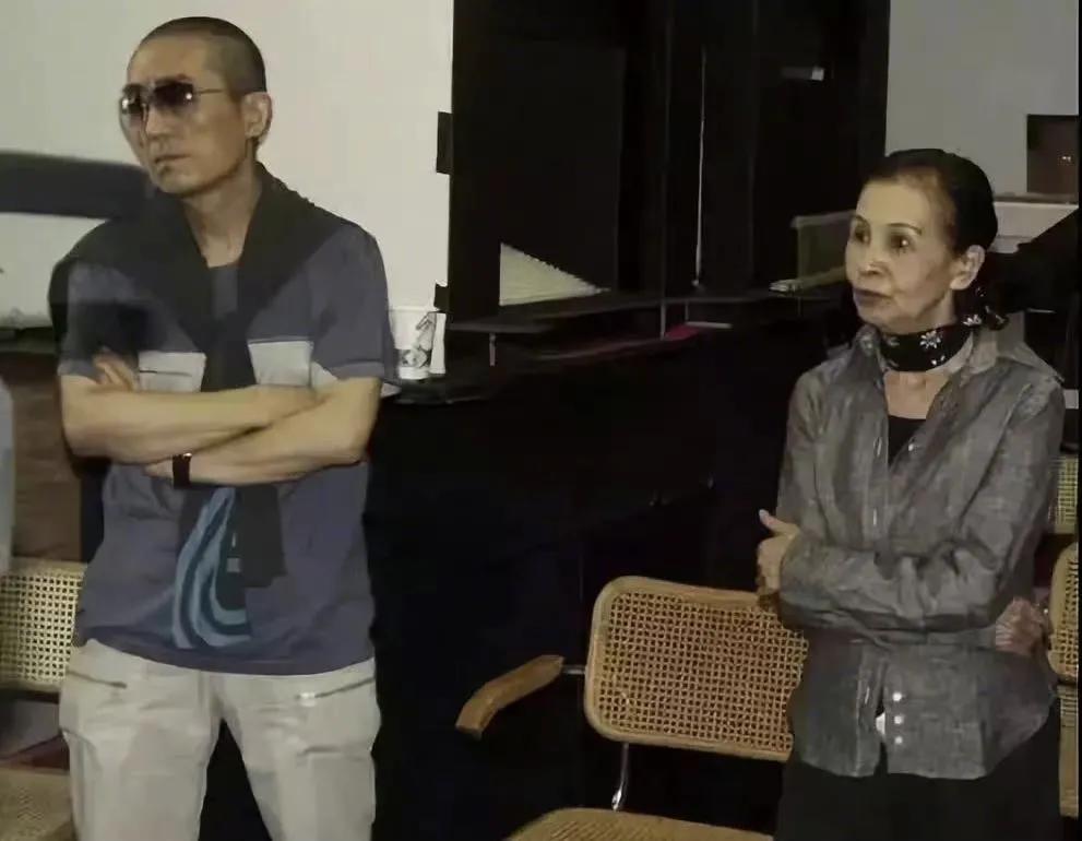 张艺谋悼念和田惠美,和田惠美马思纯