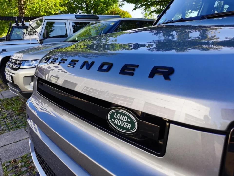 路虎卫士极度试驾,新款路虎卫士越野深度评测