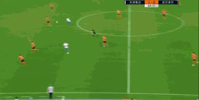 泰达阿奇姆彭进球视频,泰达队阿奇姆彭8秒狂奔进球视频