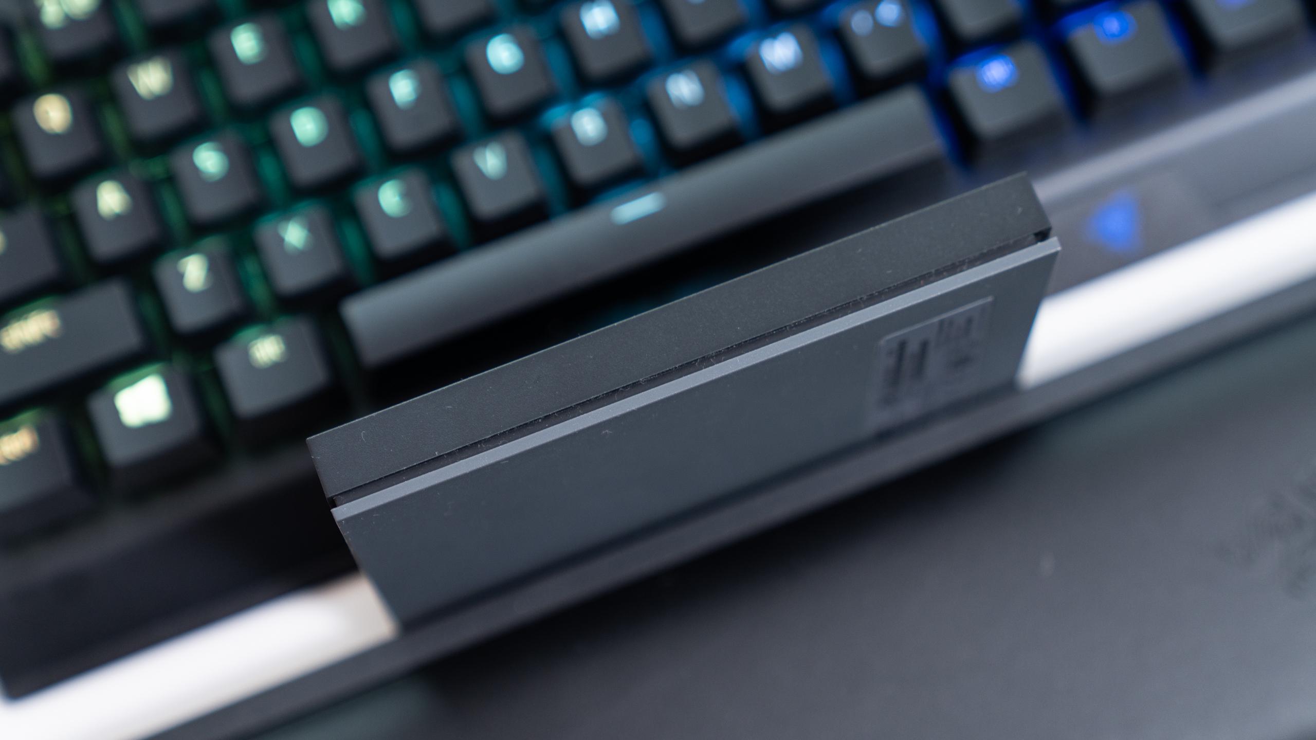 希捷酷玩极光侠移动硬盘,希捷酷玩游戏固态硬盘评测