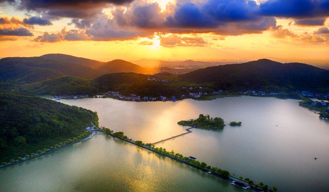 致敬最美逆行者活动效果,致敬各类最美逆行者