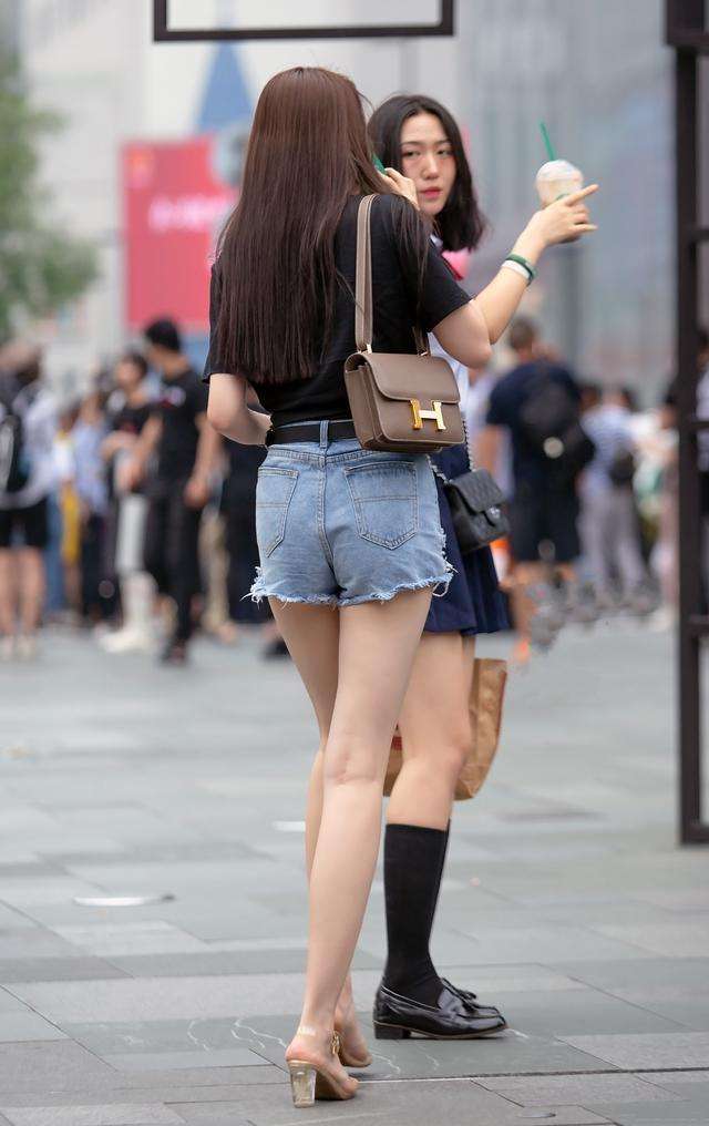 阿里巴巴的“量子力学”：双11狂欢背后，早就明码标注好了价格