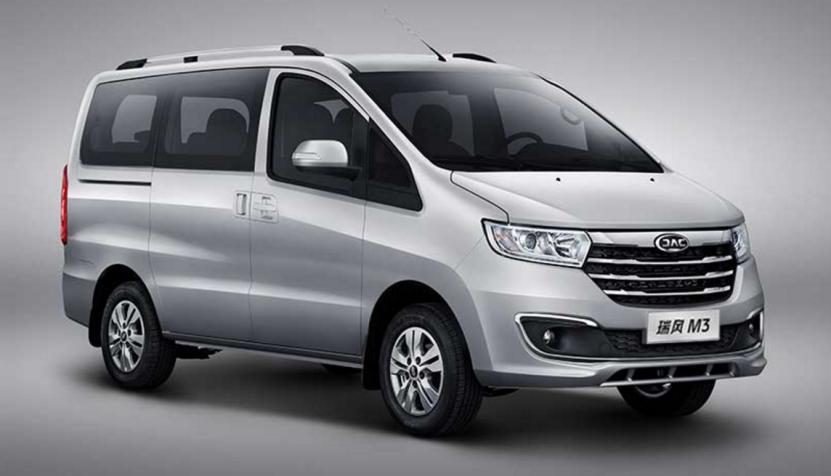 五菱宏光plus和江淮m3谁更好开,买车五菱宏光好还是江淮瑞风m3好