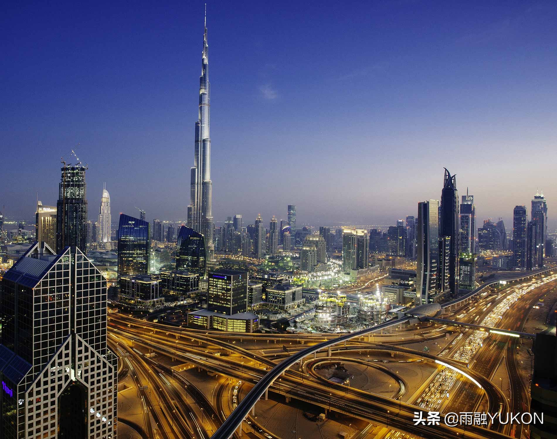 中东经济金融中心：曾经靠石油发家，如今靠航空业支撑约1/3亿GDP