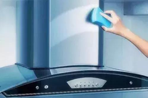 烟机买免清洗还是自清洗,自动清洗油烟机怎么清洗