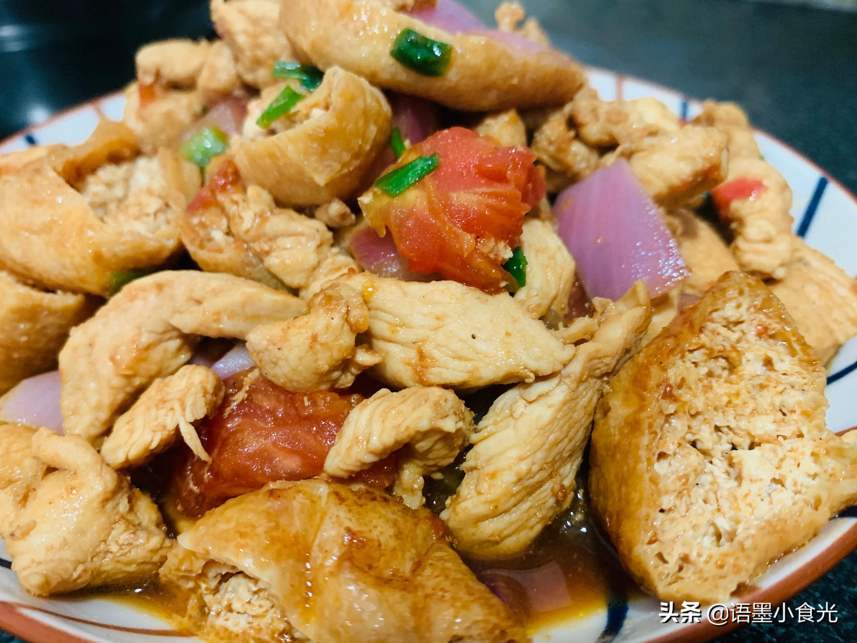 油豆腐怎么做才不油腻,简单的烹饪油豆腐