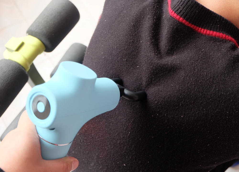 运动后放松神器筋膜枪怎么使用,运动后放松肌肉的工具