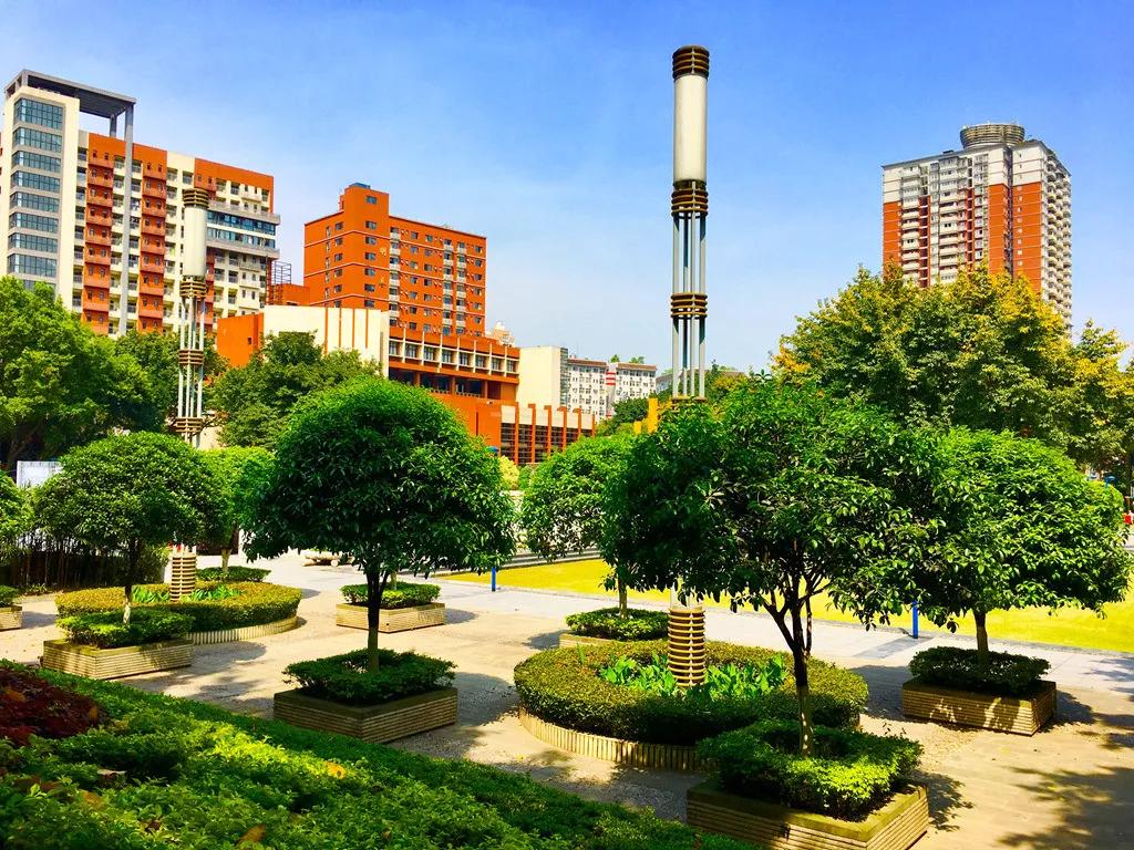 这所大学堪称低调王者,一所经历了百年风雨的名校