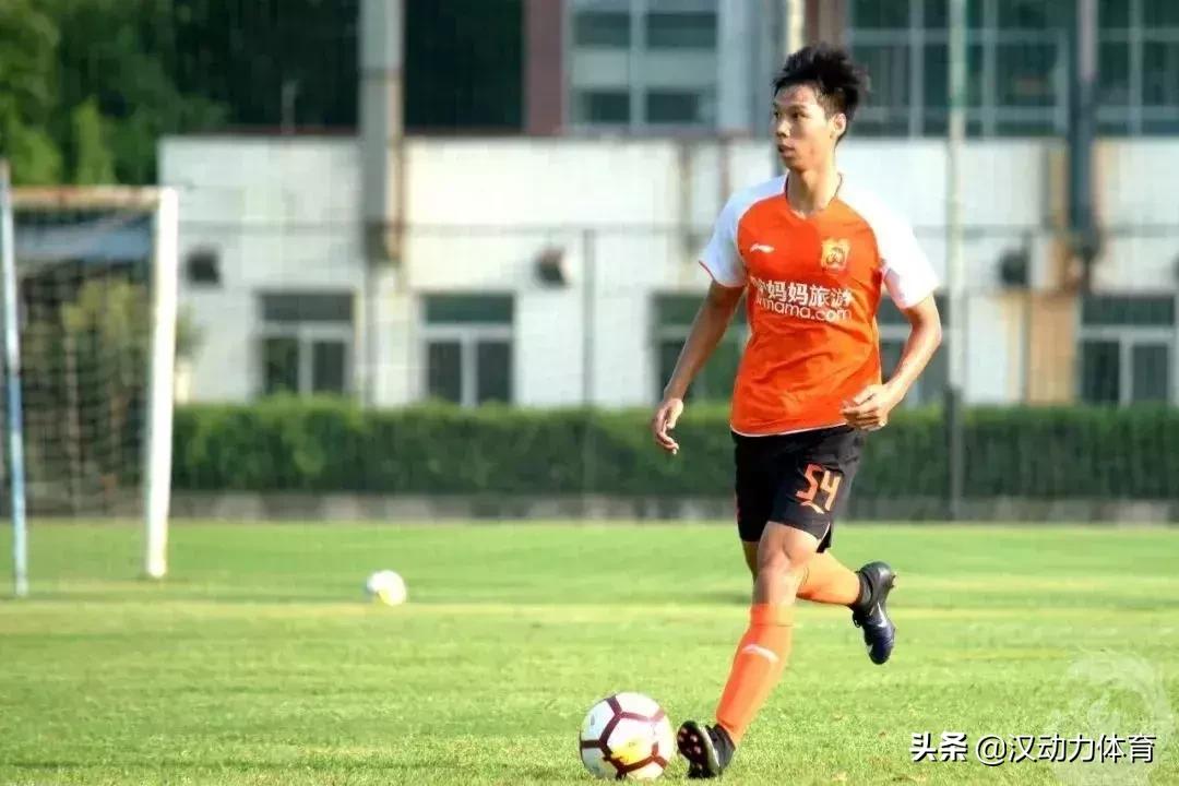 中超巡礼之武汉卓尔每一场比赛都是职业生涯最后一场!