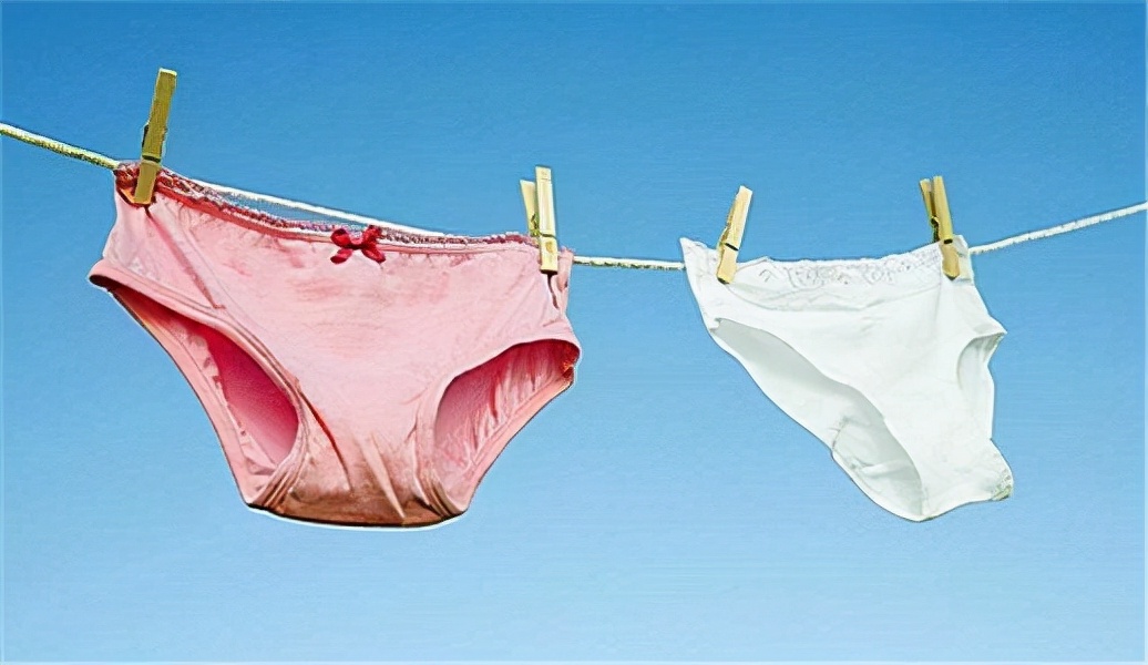 女性裤子上有黄色的东西正常吗,内裤上有黄红的分泌物是怎么回事