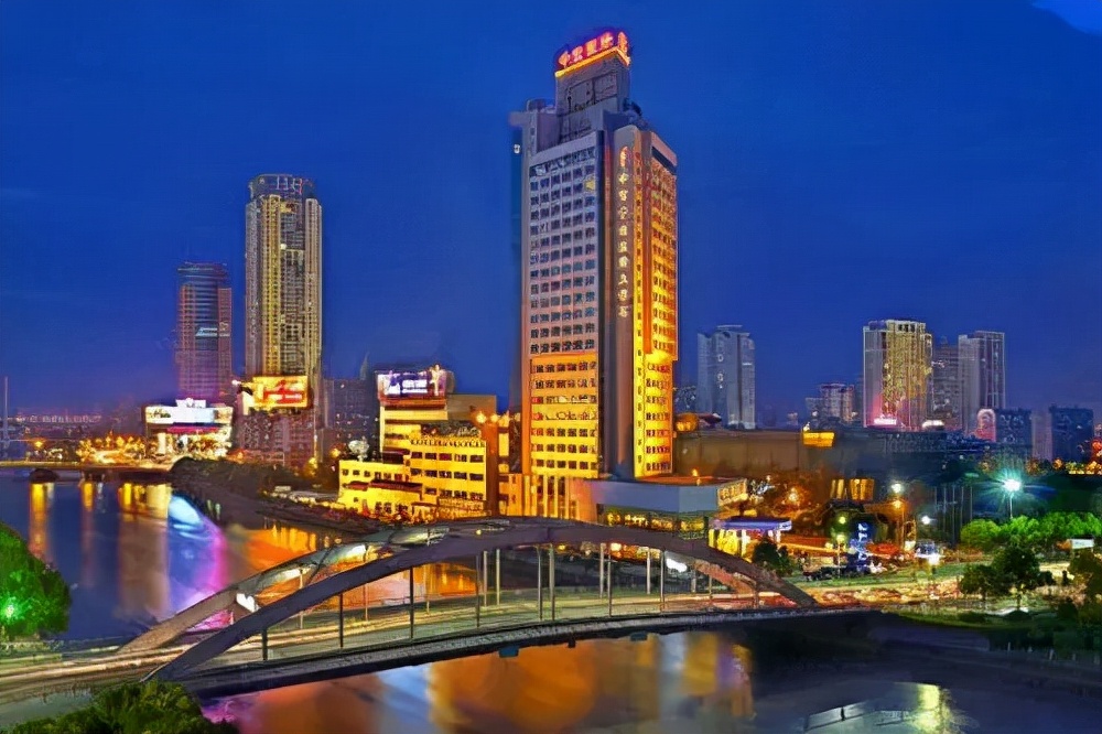 宁波五星级酒店自助餐厅,宁波世纪金源大酒店几星级