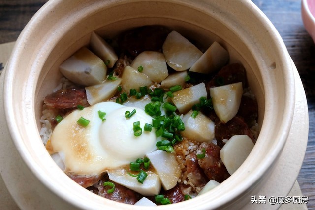 在家做煲仔饭的方法,在家怎么做煲仔饭加什么汁