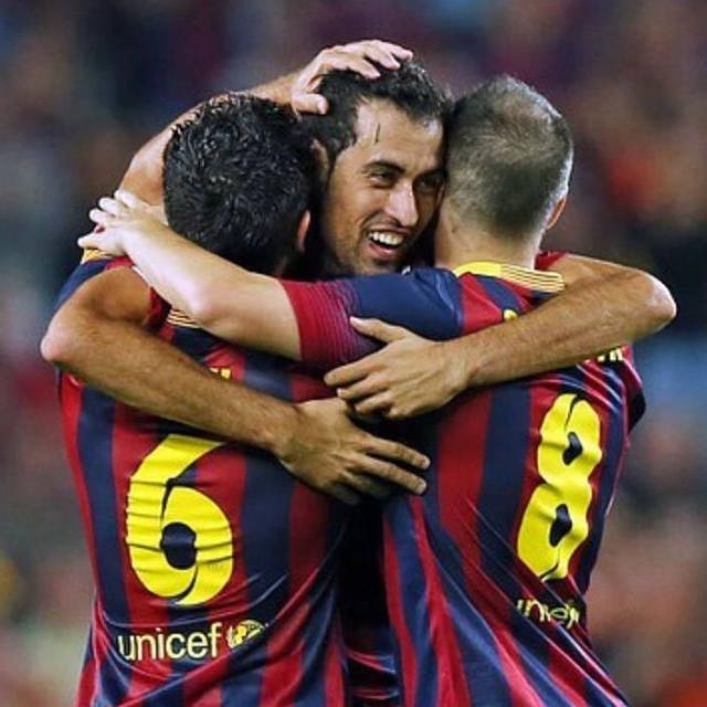 梅西和c罗谁欧冠进球率高,梅西和c罗谁过人强