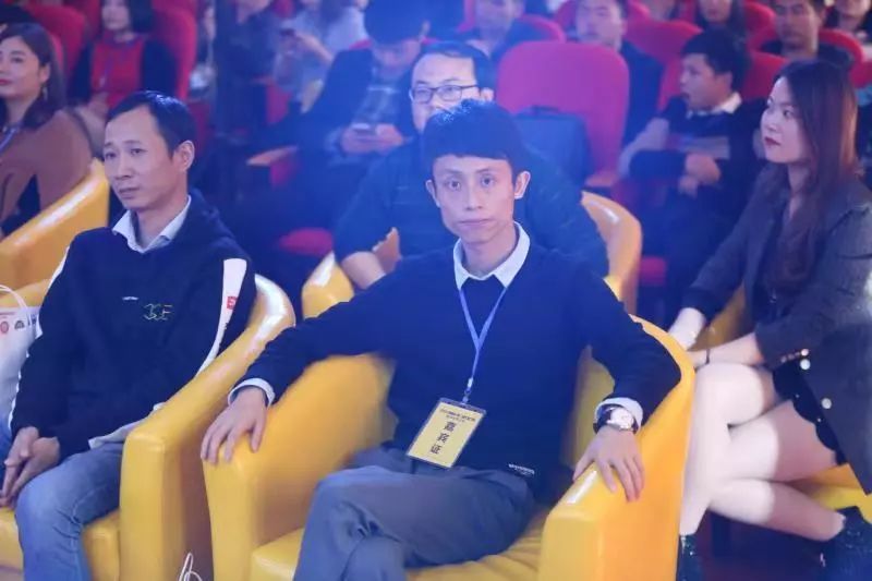 加一百个群卖酒行吗,加一百多个群是骗局吗