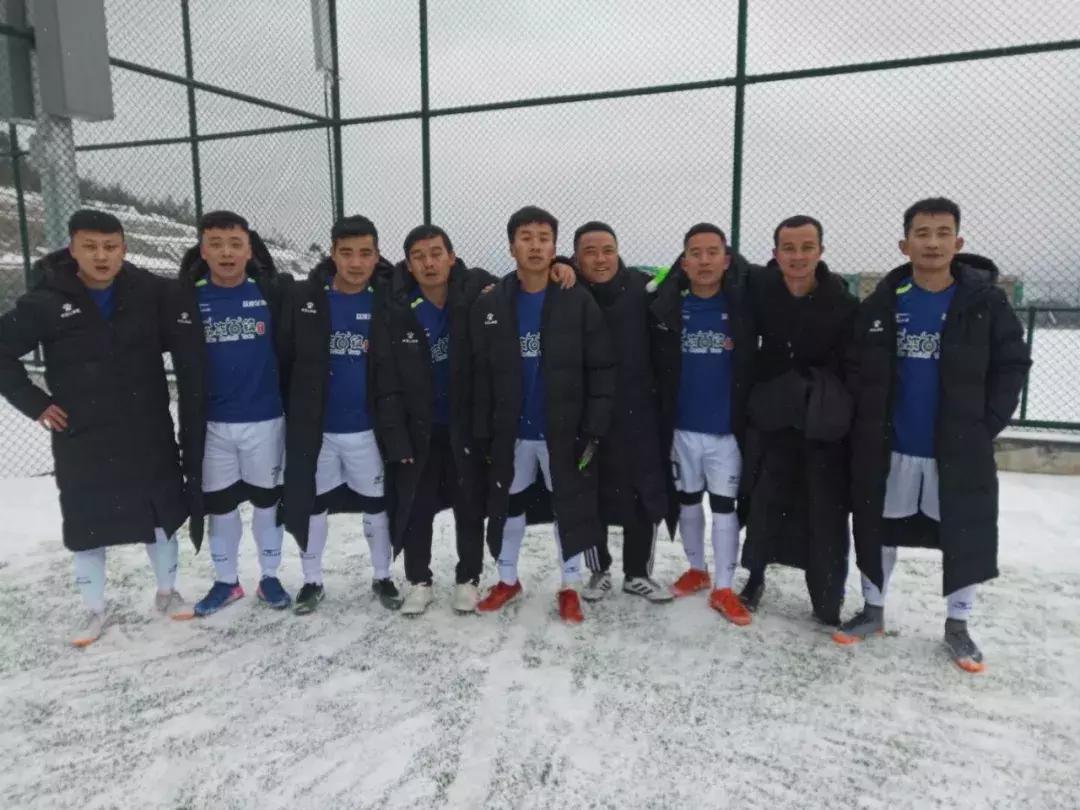 全国首届雪地足球邀请赛,雪天足球比赛中国