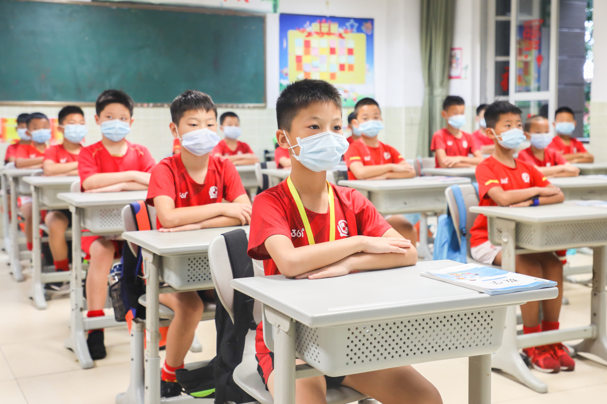 恒大足校又传喜报!青年才俊担纲国青主力,国际化教学成果丰硕