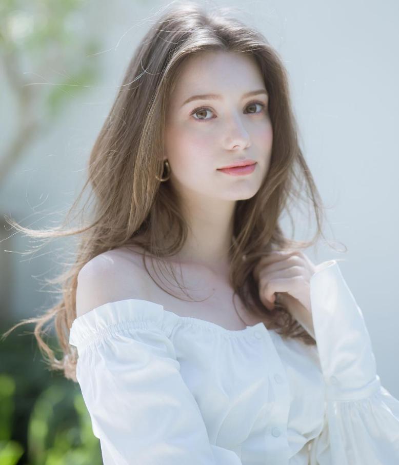 白俄罗斯女艺人模特写真,白俄罗斯超模写真