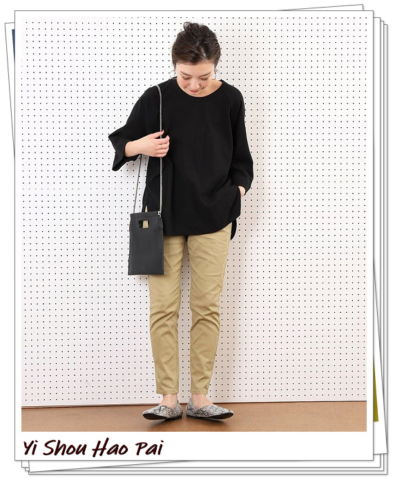 米色裤子的穿搭,米色的牛仔裤轻熟