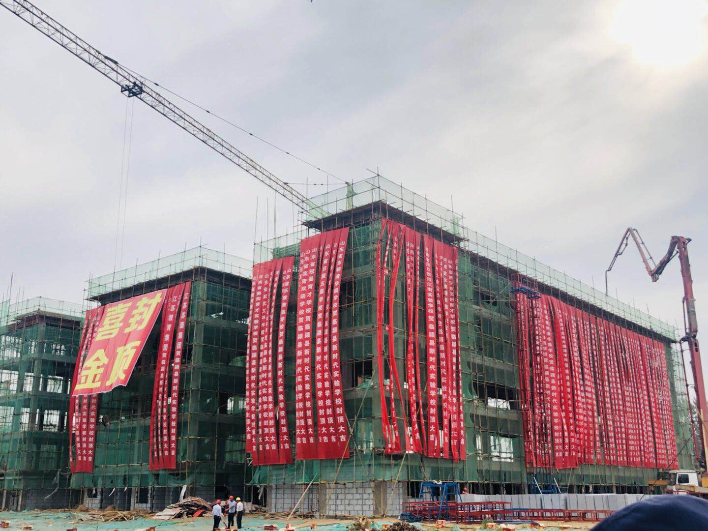 临颍投资10个亿规划学校,临颍新时代实验学校招生