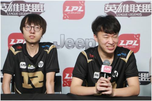 潮水退去发现谁在裸泳,潮水退去才知道谁在裸泳鲍鹏山